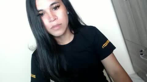 asianblk_barbiedoll online show from 04-26-26, 11:46