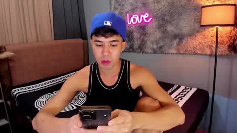 Snapshot of asiancum_peter chatting on 09-29-25, 12:10 asiancum_peter online show from 09-29-25, 12:10