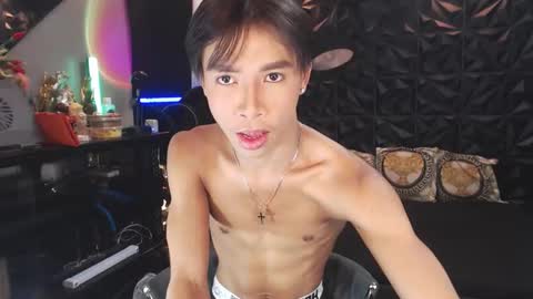 Snapshot of asianfuckertwink chatting on 11-28-25, 09:34 asianfuckertwink online show from 11-28-25, 09:34