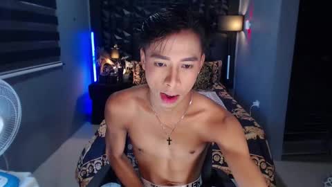 Snapshot of asianfuckertwink chatting on 12-14-25, 07:25 asianfuckertwink online show from 12-14-25, 07:25