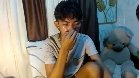 Snapshot of asianhotbigcock chatting on 10-19-25, 02:12 Nico online show from 10-19-25, 02:12