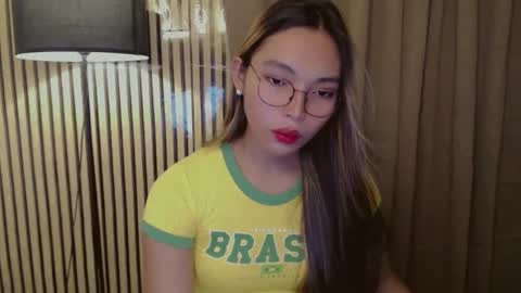 HI IM TAMIRA LOOKING FOR SERIOUS RELATIONSHIP online show from 10-31-25, 06:03