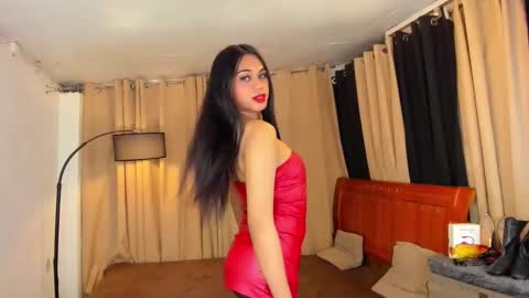 Snapshot of asianhugecockjulia1 chatting on 12-14-24, 10:13 JULIA online show from 12-14-24, 10:13