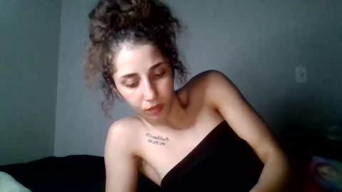 asianicolee online show from 04-24-26, 04:37