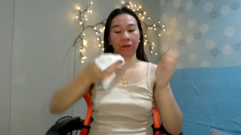 Snapshot of asianindulgent chatting on 07-05-26, 03:02 AMARA online show from 07-05-26, 03:02