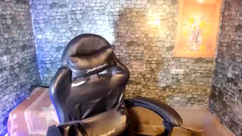 mark online show from 05-24-26, 01:27