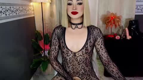 Ms. MONICA online show from 04-24-26, 08:44