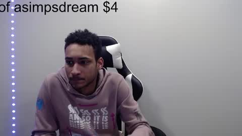 Snapshot of asimpsdream chatting on 02-26-25, 02:46 asimpsdream online show from 02-26-25, 02:46