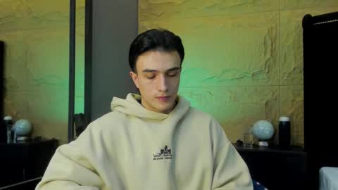 Aslan  online show from 03-10-26, 03:33