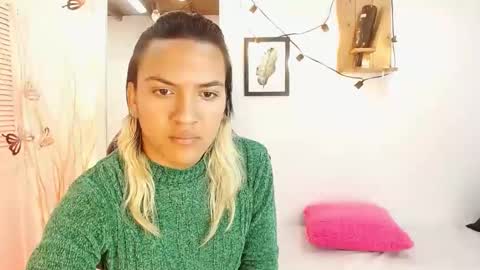 ASLY online show from 01-29-25, 11:41