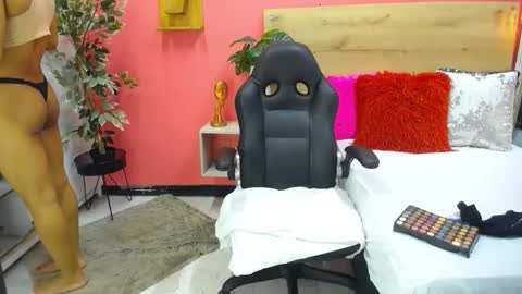 ASLY online show from 05-12-26, 10:34