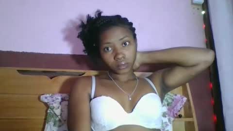 asmiraa online show from 01-18-26, 05:22