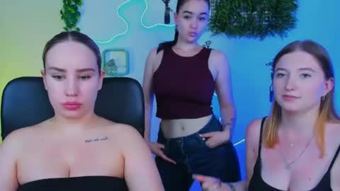 Snapshot of asol_muah chatting on 07-17-26, 07:30 Asol online show from 07-17-26, 07:30