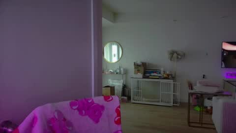 iwantaspen online show from 06-11-26, 06:50