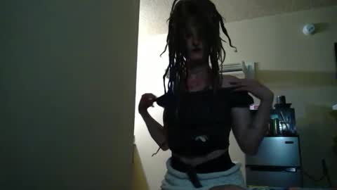 aspiringturtlegirl online show from 11-15-25, 06:22