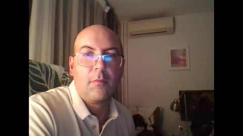 Snapshot of assbitch189 chatting on 09-26-25, 08:02 assbitch189 online show from 09-26-25, 08:02