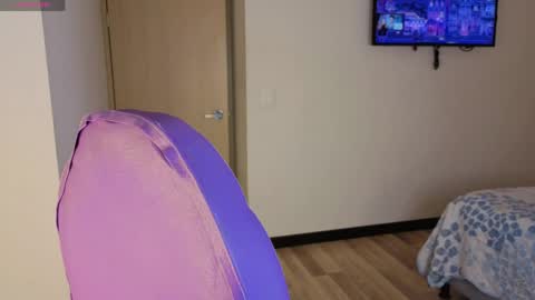 Snapshot of asshley__ chatting on 06-01-26, 10:55 Ashley online show from 06-01-26, 10:55