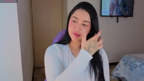 Snapshot of asshley__ chatting on 06-07-26, 07:06 Ashley online show from 06-07-26, 07:06
