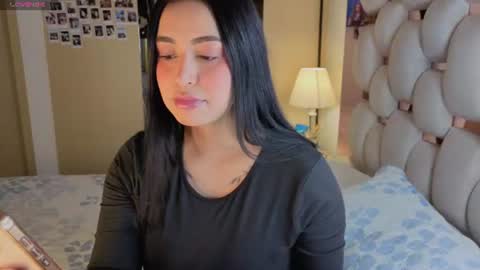 Snapshot of asshley__ chatting on 06-21-26, 06:43 Ashley online show from 06-21-26, 06:43