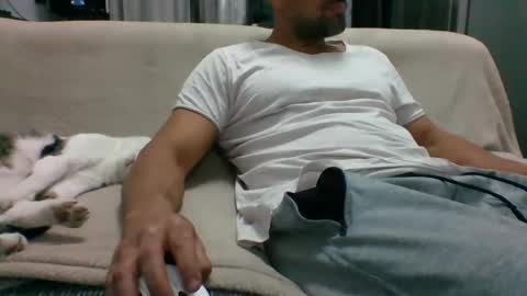 Snapshot of asshunnter chatting on 10-28-25, 05:15 MARCO online show from 10-28-25, 05:15