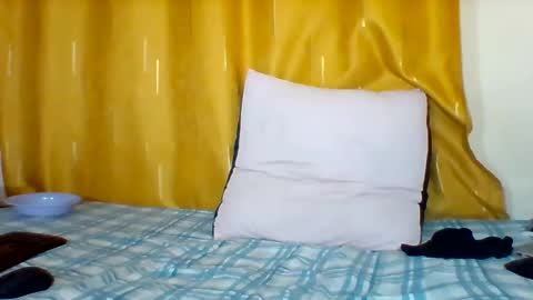 FLORAH DANIEL online show from 09-19-25, 07:25