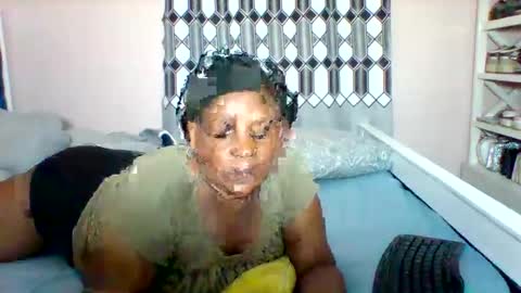 FLORAH DANIEL online show from 04-30-26, 07:20