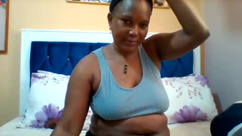FLORAH DANIEL online show from 07-23-26, 04:43