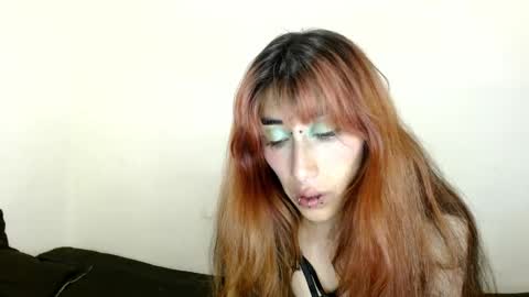 Asterothxznikki online show from 10-21-25, 02:12