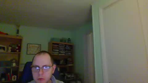 Andrew or Smiley Read the message in bold above the bio design for info on the situation. online show from 03-04-25, 02:27