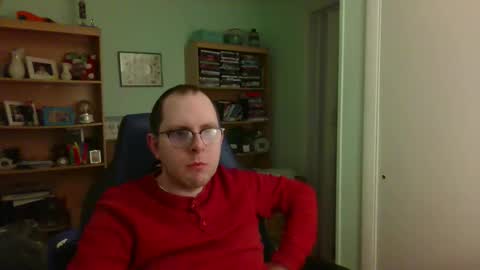 Andrew or Smiley Read the message in bold above the bio design for info on the situation. online show from 02-08-26, 02:26