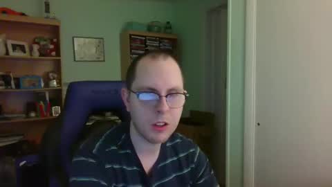 Andrew or Smiley Read the message in bold above the bio design for info on the situation. online show from 03-10-26, 12:37