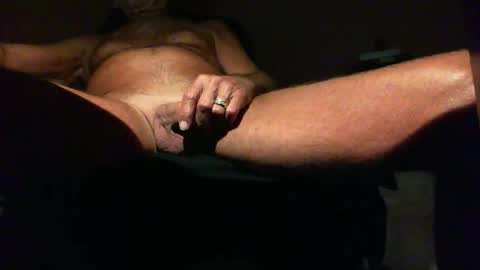 Snapshot of astiff1foru chatting on 09-19-25, 09:43 astiff1foru online show from 09-19-25, 09:43