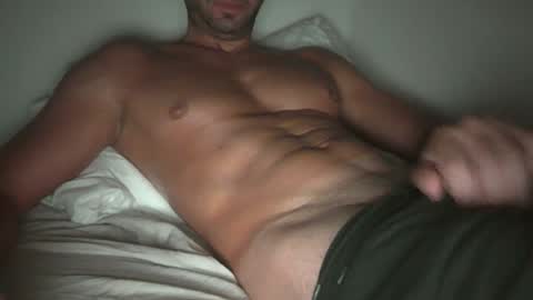 Snapshot of aston0 chatting on 07-25-26, 02:20 Aston online show from 07-25-26, 02:20