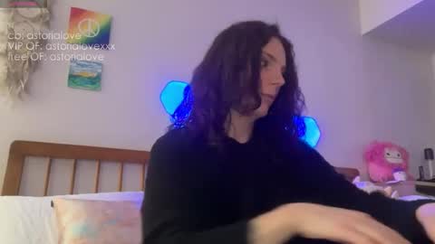 AstoriaLove online show from 03-04-26, 03:12