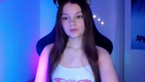 astradream_ online show from 12-04-25, 10:18