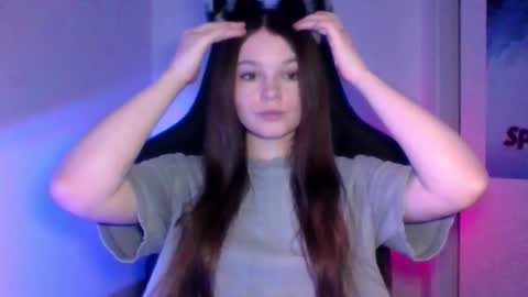 astradream_ online show from 02-04-26, 09:09