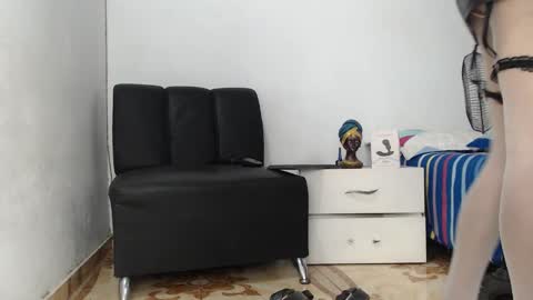 Astrid online show from 11-25-25, 06:30