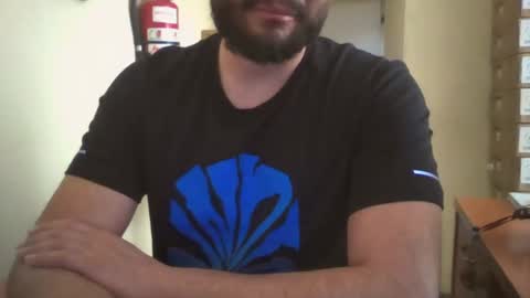 Snapshot of astro_boy_01 chatting on 01-24-25, 09:05 astro_boy_01 online show from 01-24-25, 09:05