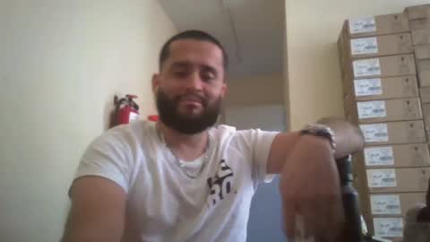 Snapshot of astro_boy_01 chatting on 09-11-25, 09:04 astro_boy_01 online show from 09-11-25, 09:04