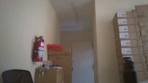 Snapshot of astro_boy_01 chatting on 10-10-25, 09:25 astro_boy_01 online show from 10-10-25, 09:25