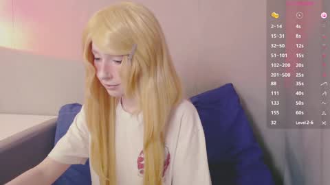Bonnie online show from 05-13-26, 06:49