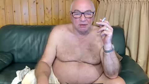 Snapshot of asusandy chatting on 02-09-25, 11:36 asusandy online show from 02-09-25, 11:36