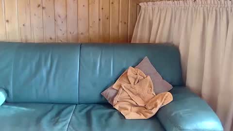 Snapshot of asusandy chatting on 02-18-25, 02:06 asusandy online show from 02-18-25, 02:06