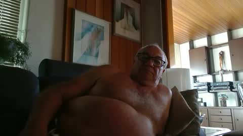 Snapshot of asusandy chatting on 03-01-25, 01:51 asusandy online show from 03-01-25, 01:51