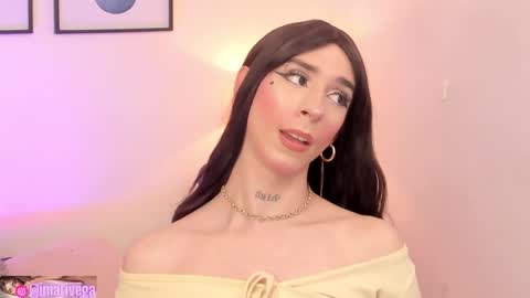 ataraxia_x_ online show from 11-27-25, 07:54