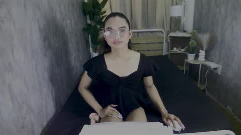 atashakendall online show from 12-13-25, 11:21