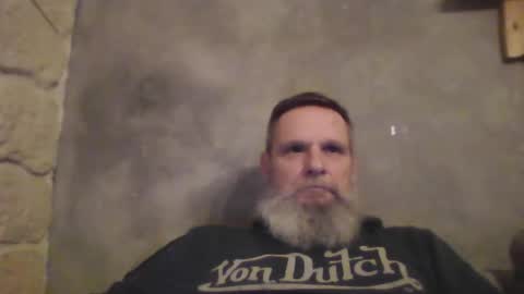 Snapshot of atatanka chatting on 12-21-25, 08:05 atatanka online show from 12-21-25, 08:05