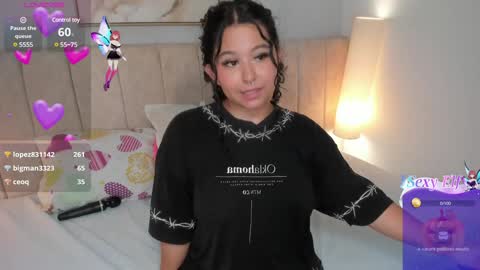 Snapshot of atena_cuteee chatting on 12-13-24, 06:42 sofia online show from 12-13-24, 06:42