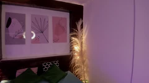 ATENA online show from 01-18-26, 03:21