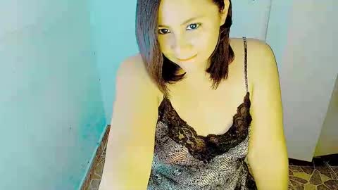 Snapshot of atenas18022 chatting on 09-12-25, 10:43 Xixi2024 online show from 09-12-25, 10:43